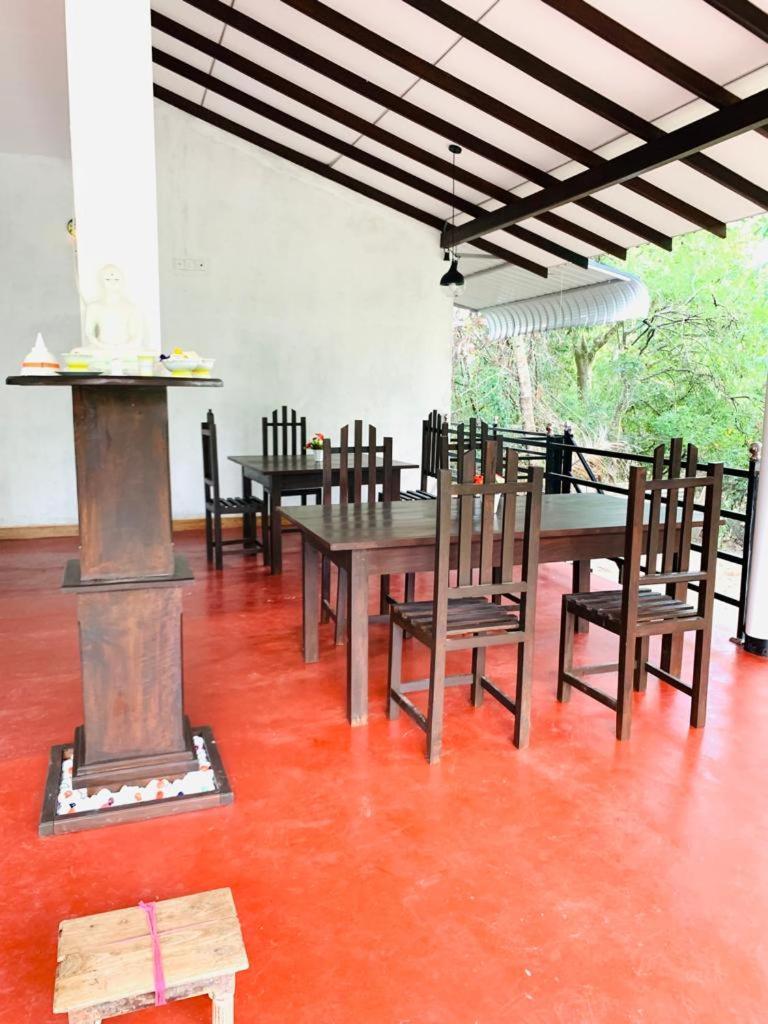 Peacock Villa Resort Udawalawe Exterior photo